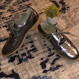 Wanted “Babe” silver brogues/oxfords